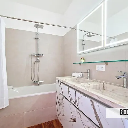 Nestor&jeeves - Bleu Panorama - Vue Exceptionnelle